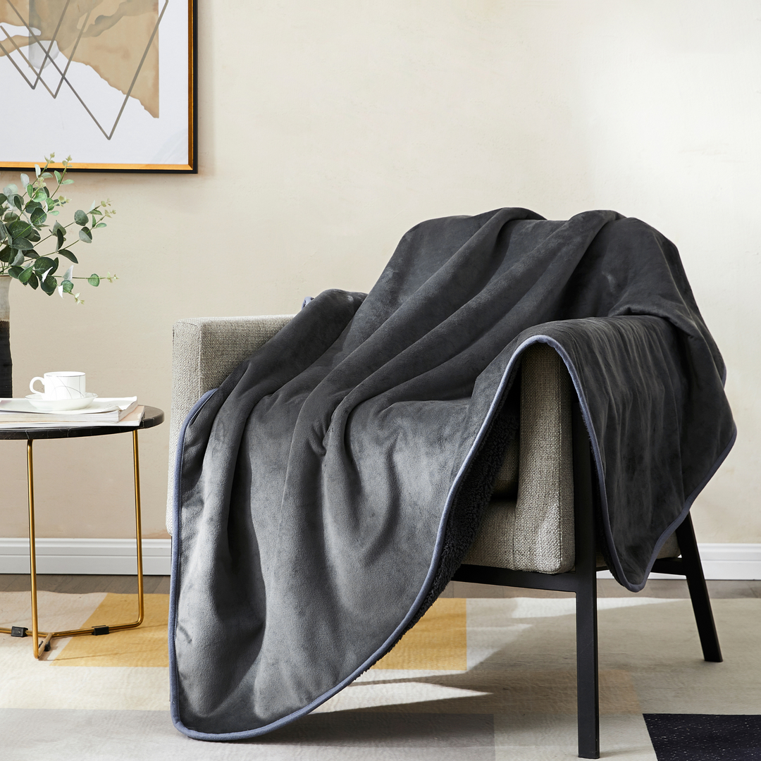 Waterproof Sherpa Blanket