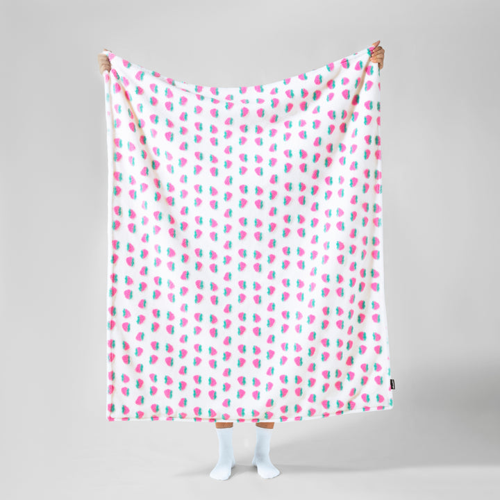 Pink Strawberry Jacquard Fluffy Pet Blanket